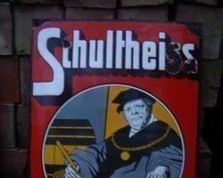 Emailleschild »Schultheiss«