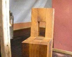 Stuhl aus Fachwerkbalken, Fachwerk, Holzstuhl, Eichenfachwerkbalken