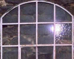 Segmentbogenfenster Nr.: F_32 aus Stahl, Jugendstil