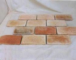 Bodenplatten Bodenziegel Bodenfliesen Backstein alte Mauersteine geschnitten Landhaus medeterran
