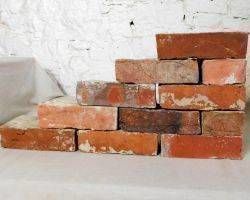 Antik Ziegel Steine Backsteine Mauer Ruine Deko Garten Geschichte Reichsformat Feldbrand Klinker