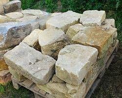 Antik Naturstein gebraucht Rückbau behauen Sandstein Bruchstein Mauerstein Trockenmauer Gartensteine