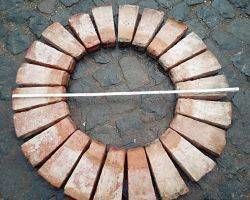 Antike Rückbau konisch Rund radial Brunnen Bogen Ziegel terracotta Feldbrand handgestrichen